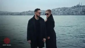 Korkak Gökhan Özen Albüm Kapağı