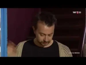 Leyla ile Mecnun Zil Sesi Albüm Kapağı