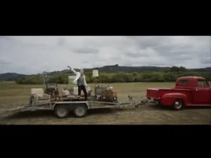 Macklemore Ryan Lewis Can’t Hold Us feat. Ray Dalton Albüm Kapağı