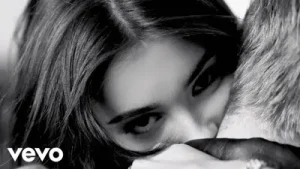 Madison Beer Dead Albüm Kapağı