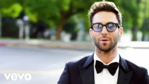 Maroon 5 Sugar Albüm Kapağı