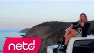 Mavi Bütün Şehir Rüyada