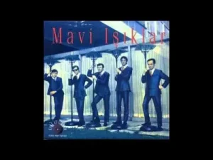 Mavi Işıklar İyi Düşün Taşın Albüm Kapağı