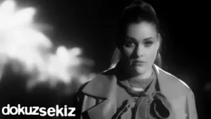 Melis Aydın Yansın Albüm Kapağı