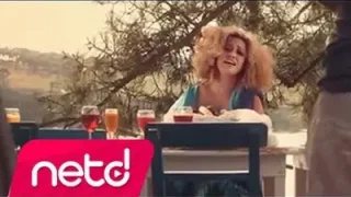 Melis Sökmen Deli Mavi