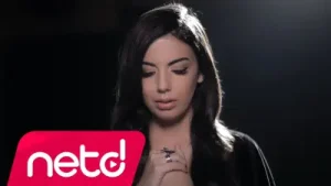 Melisa Uzunarslan Bir Aşk Şarkısı Albüm Kapağı