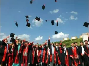 Mezuniyet Müzikleri Albüm Kapağı