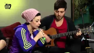 Model Antidepresan Gülümsemesi