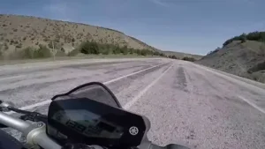 MT Uzun Yollarıma Albüm Kapağı