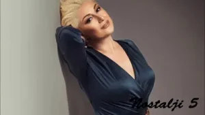 Muazzez Ersoy Sen Bensiz Ben Sensiz