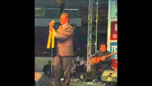 Muhsin Bayburtlu Sigaram Ağızlıkta Albüm Kapağı