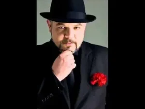 Murat Yenyıl Mendil Albüm Kapağı
