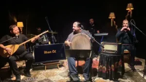 Mustafa Özarslan Başındaki Yazmayı Sarıya Mı Boyadın Tokat Elligi Dereden Tuttum Cücük Albüm Kapağı