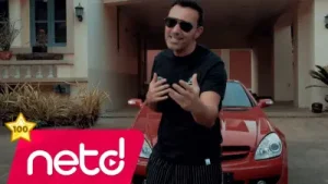 Mustafa Sandal Gel Bana Albüm Kapağı