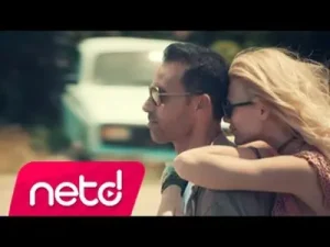 Mustafa Sandal Hepsi Aşktan Albüm Kapağı