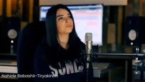 Nahid Babaslı Saçlarını Taramışsın Albüm Kapağı