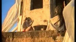 Nazan Öncel Aşk Beklemez