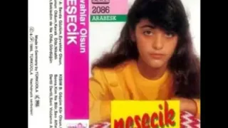 Neşecik Sevda Gözlüm
