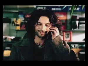 Nil Karaibrahimgil Tarkan Özgür Kız Serisi Albüm Kapağı