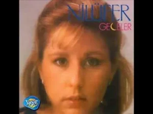 Nilüfer Yaşamak Ne Güzel Şey Albüm Kapağı