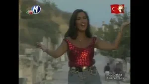 Nükhet Duru Neydi Neydi Albüm Kapağı