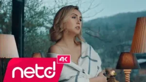Nur Cennet Elinden Geleni Ardına Koyma Albüm Kapağı