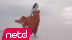 Nuray Zaman Yasaklım Albüm Kapağı