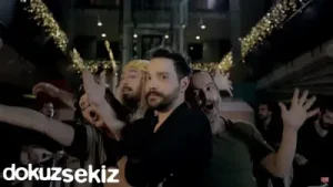 Oğuzhan Uğur – Sağ Salim Albüm Kapağı