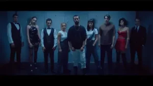Ölüler Dirilerden Çalacak Albüm Kapağı