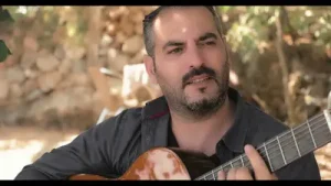 Önder Şahin Yağmur Çökmüş Yüzüme