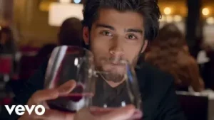 One Direction Albüm Kapağı