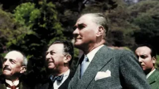 Onuncu Yıl Marşı Bedava