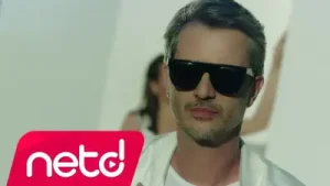 Onur Mete Nazlanma Albüm Kapağı