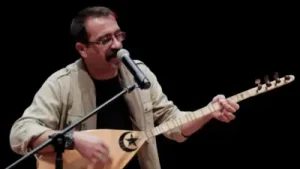 Ozan Erhan Çerkezoğlu Ankara’da İteler Gezemeyecek Albüm Kapağı