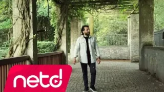 Özcan Akın Yaz Bir Kenara