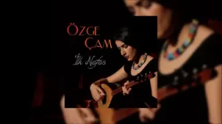 Özge Çam Divane Gönlümün Feryadı Ünü