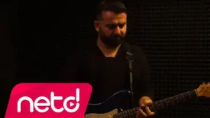 Özhan Güzel Sen Orada Ben Burda Albüm Kapağı