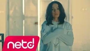 Pelin Gedik İki Şaşkın