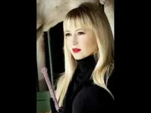 Pınar Aylin Ay Işığında Albüm Kapağı