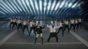 Psy Gentleman Albüm Kapağı