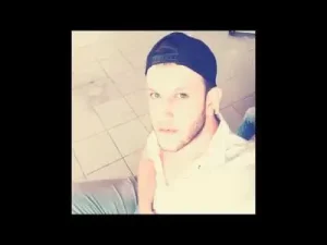 Pulsuz Zaman Albüm Kapağı