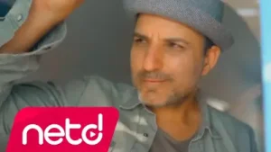 Rafet El Roman En Güzel Şey Yaşamak Albüm Kapağı