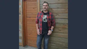 Sayit Çayırlı Deniz Gözlüm Albüm Kapağı
