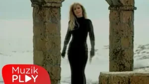 Seda Sayan Ah Geceler Albüm Kapağı
