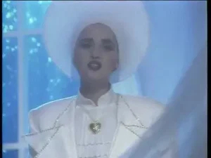 Seden Gürel Devlerin Aşkı Albüm Kapağı