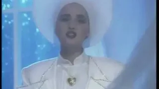Seden Gürel Devlerin Aşkı