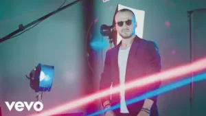 Selami Bilgiç Dönsen Bile Ft Soner Arıca Albüm Kapağı