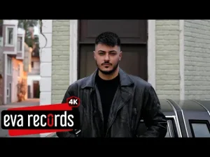Semicenk – Çıkmaz Bir Sokak