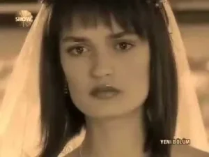 Sende Kaldı Yüreğim Acı Hayat