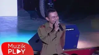 Serdar Ortaç Vatan Borcu